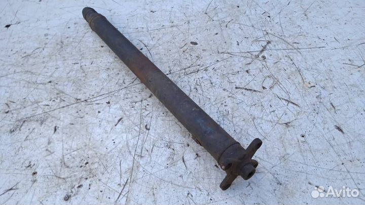 Карданный вал задний Mercedes W124 E