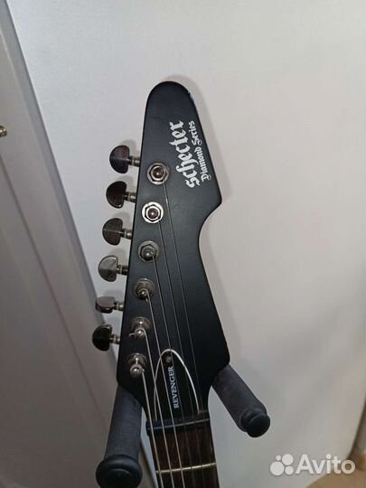 Schecter Revenger