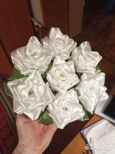 Букет из атласных лент