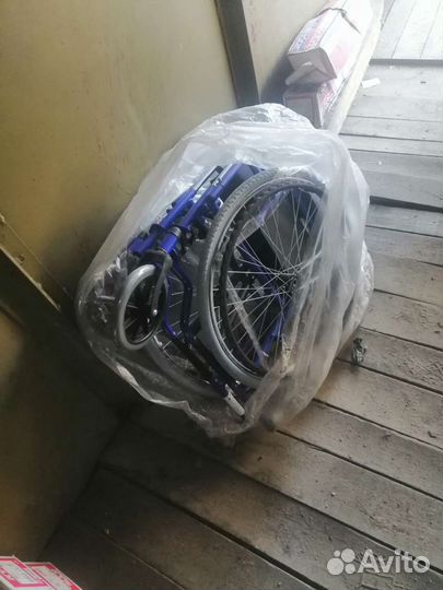 Инвалидная коляска