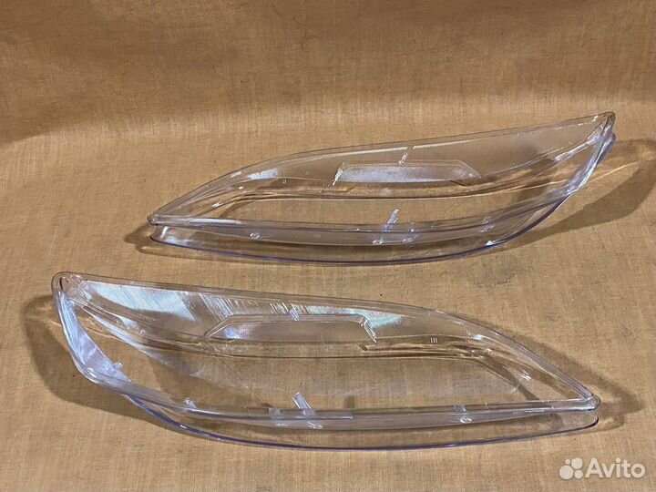 Стекло Фары Левый Правый Mazda 6 GG (2005-08)