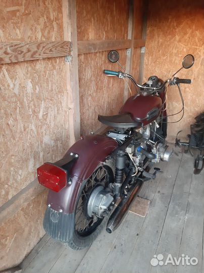 Мотоцикл Урал 1992г имз-8.103-10