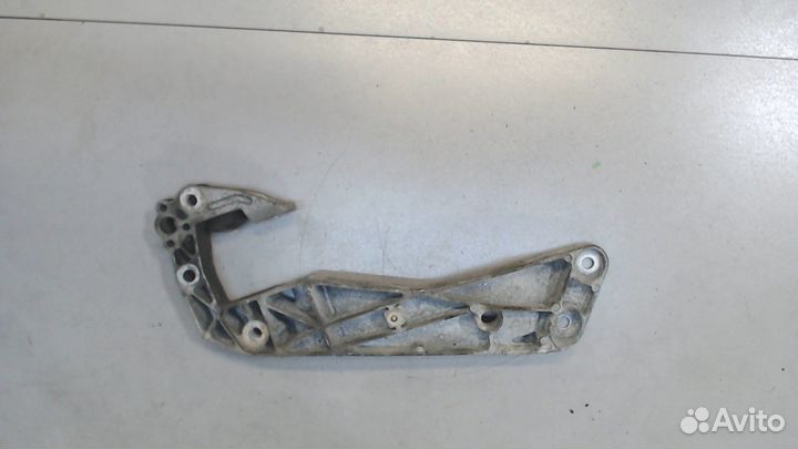 Кронштейн двигателя BMW 5 F10, 2014