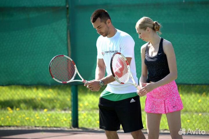 Тренер по большому теннису