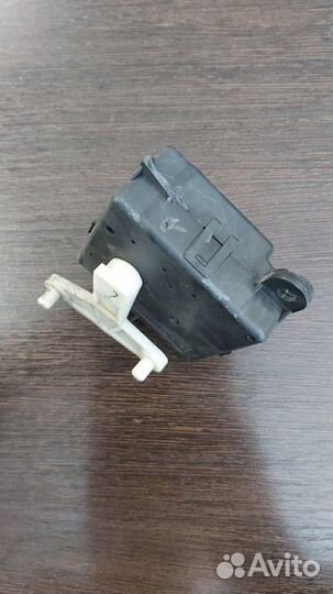 Моторчик заслонки печки Infiniti Ex35 1 поколение