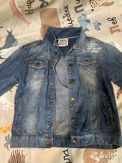 Джинсовая куртка