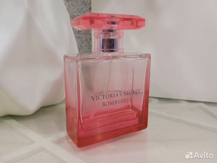 Парфюмерная вода Victoria Secret Bombshell