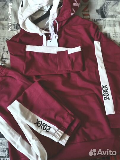 Спортивный костюм женский новый