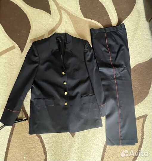 Парадная форма полиции