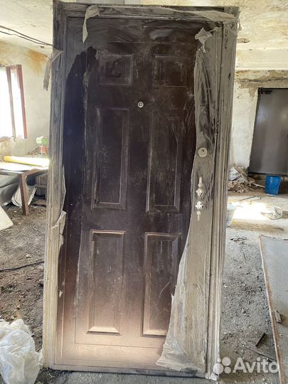 Дверь металическая