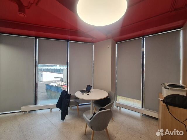 Жалюзи и рулонные шторы на окна