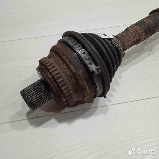 Полуось левая привод Audi 100 C4 Audi A6 C4