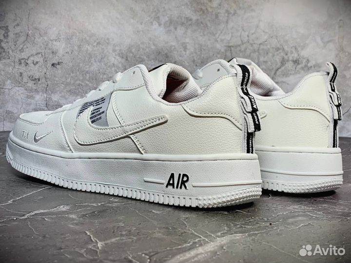 Кроссовки Nike Air Force зима