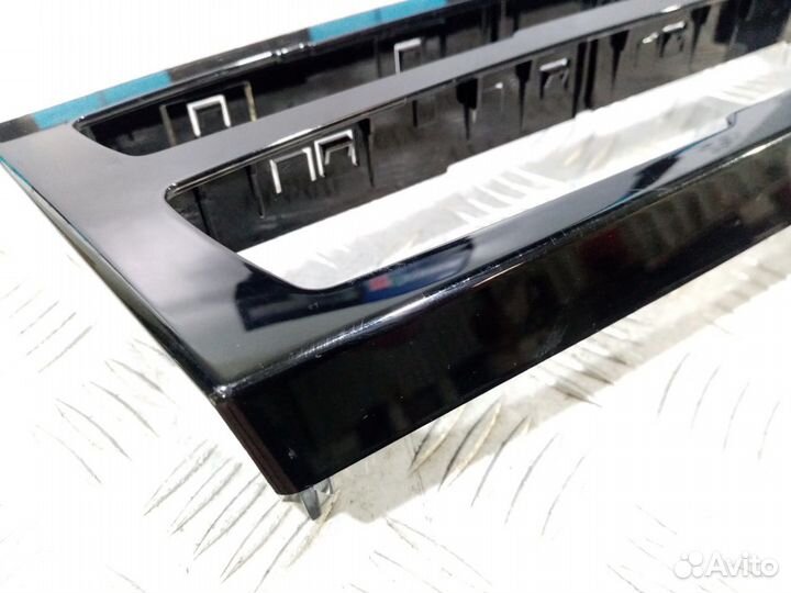 Б/У Накладка блока кнопок кондиционера и ма#001