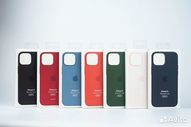 Чехол iPhone 13 Силиконовый MagSafe
