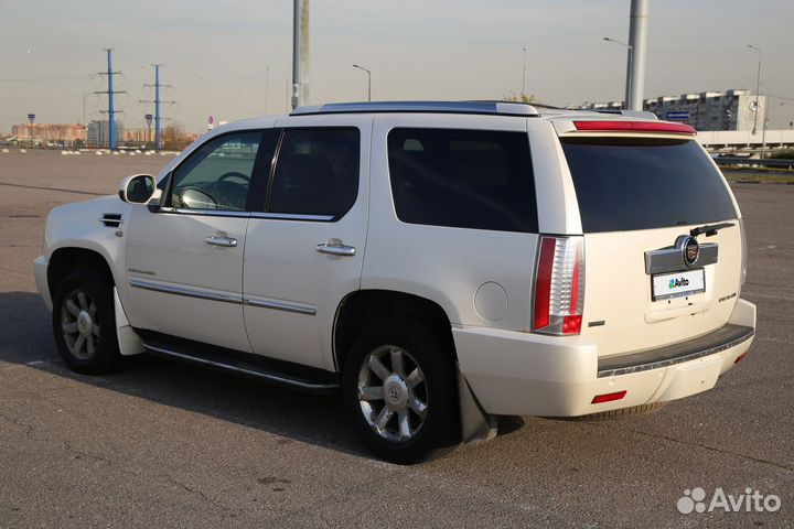 Cadillac Escalade 6.2 AT, 2010, 316 000 км