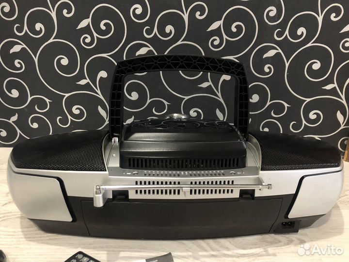 Музыкальный центр бумбокс магнитола