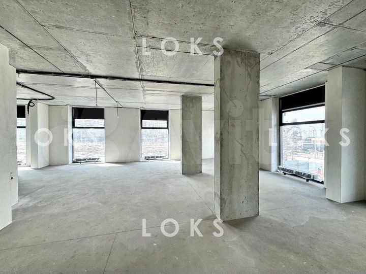 Офис, 135 м² в новом доме, в центре