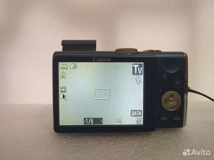 Компактный фотоаппарат Canon PowerShot SX200 IS