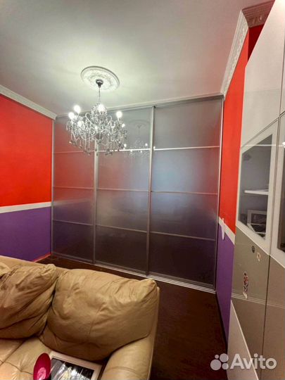 Стеклянная перегородка