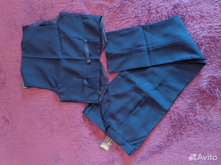 Школьный костюм