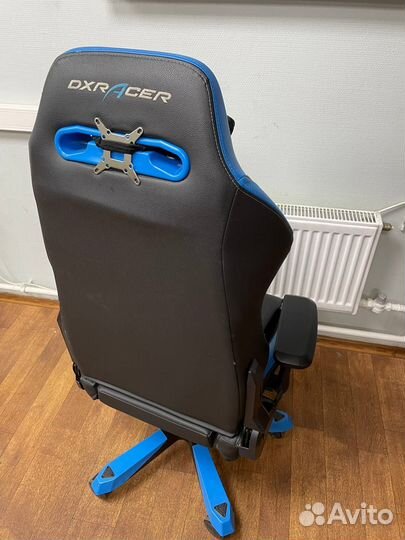 Кресло игровое DXRacer OH/IS11/NB