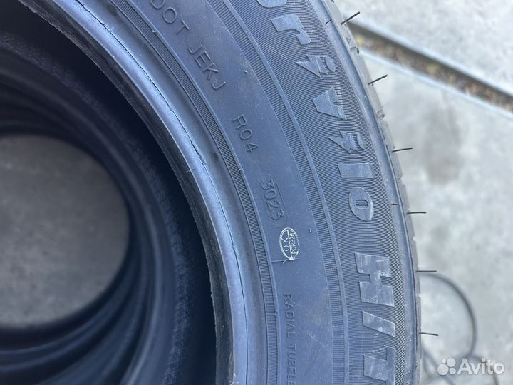 Tracmax X-Privilo H/T 225/60 R17