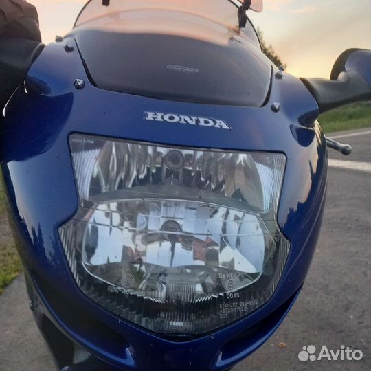 Honda cbr 1100xx