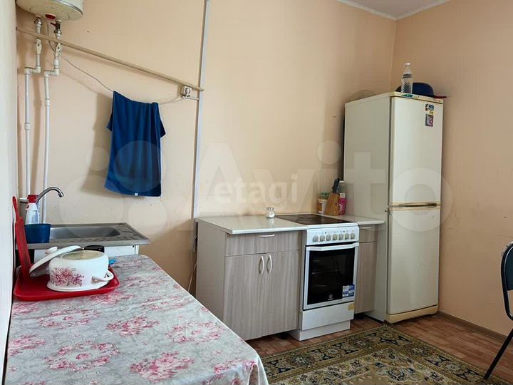 2-к. квартира, 45 м², 3/3 эт.