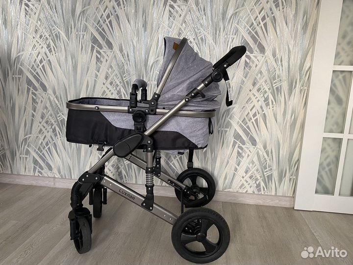 Коляска 2 в 1 luxmom
