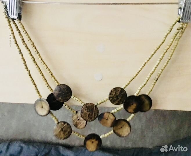 Бусы из дерева, очень стильные