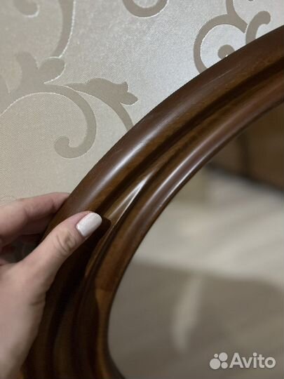 Зеркало овальное настенное