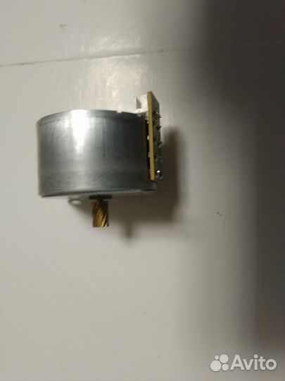 Электромоторчик