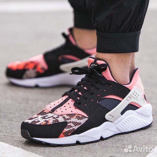 Nike hot lava clearance huarache