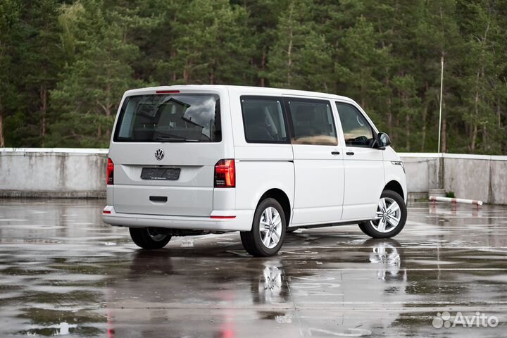 Volkswagen Multivan 2.0 AMT, 2022, 15 км