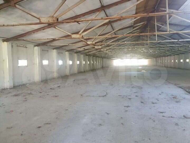 Склад, от 200 до 1777 м²