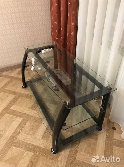 Стеклянная тумба подставка под телевизор