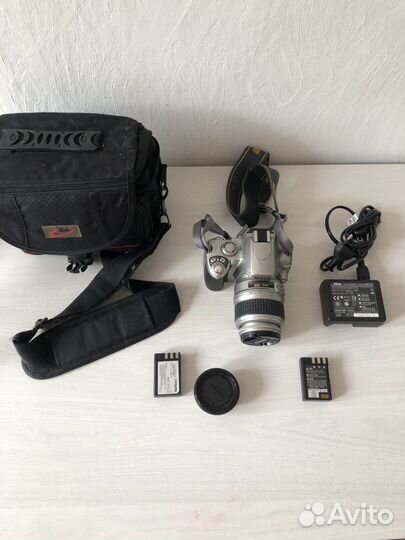 Зеркальный фотоаппарат nikon d40