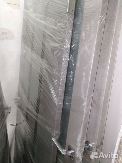 Продам двери межкомнатные