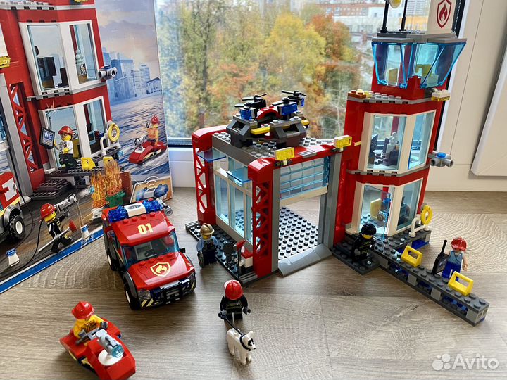 Lego City пожарная станция