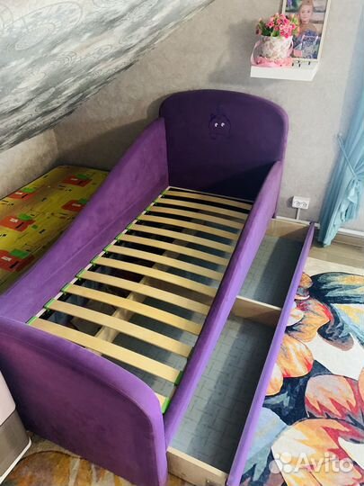 Детская кровать с матрасом