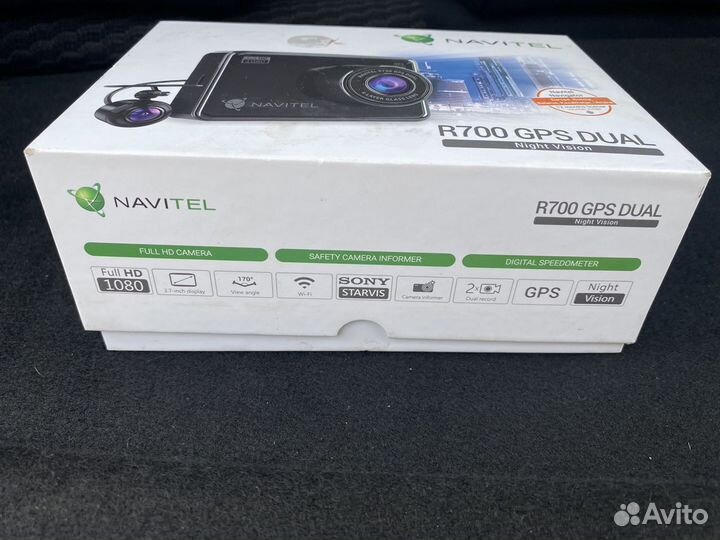 Видеорегистратор с двумя камерами