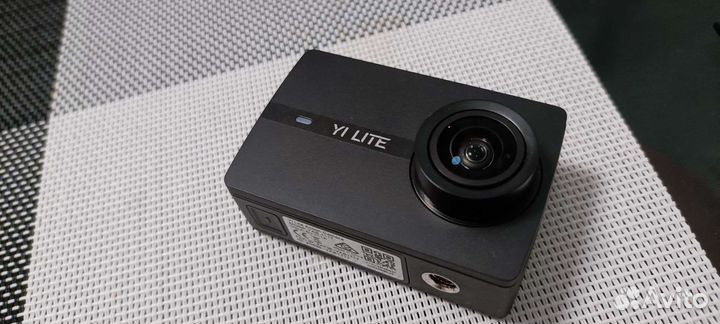 Экшен камера xiaomi yi lite 4k