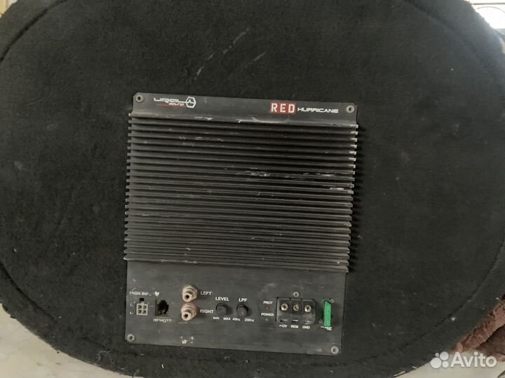 Активный сабвуфер