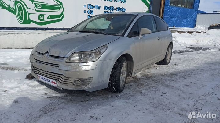 Обшивка стойки задней правой верхняя Citroen C4 96