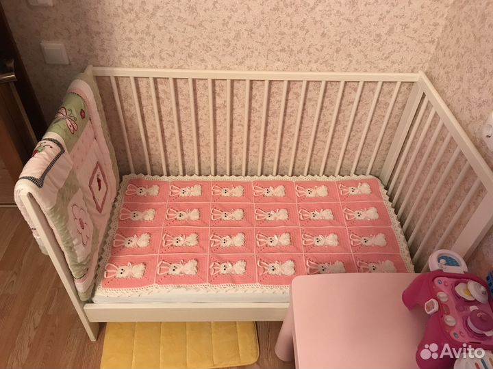 Плед « зайчики» в детскую кровать, новый, ручная р