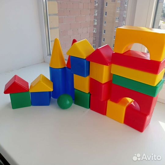 Кубики пластмассовые,23элемента