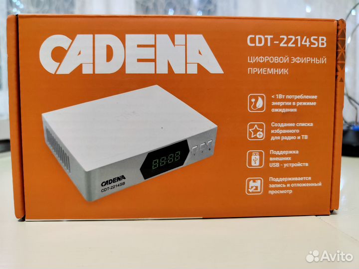 Цифровая тв приставка cadena