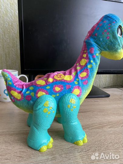 Динозавр Hasbro