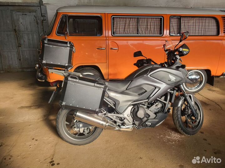 Honda NC750X DCT автомат